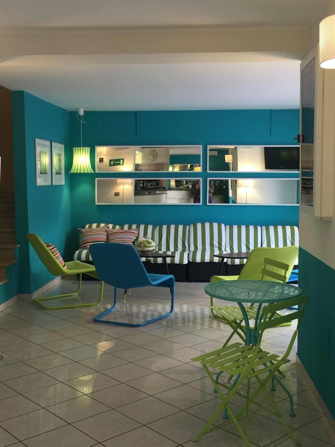 Hotel Gialpina Viserba Di Rimini Exteriér fotografie
